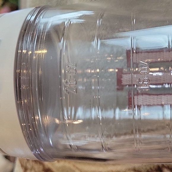 NWT Tervis Water Bottle Indiana Hoosiers 20 oz - Picture 8 of 9